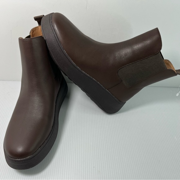 Fitflop Shoes - FitFlop Genuine Smooth Leather Platform Chelsea Boots - color Chocolate Brown